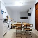 Lägenhet La Terraza De Alfaros & Parking Gratuito *